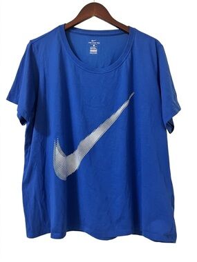 Nike Women's Dri-FIT "The Nike Tee" Blue Graphic Swoosh Athletic Shirt Size 2X